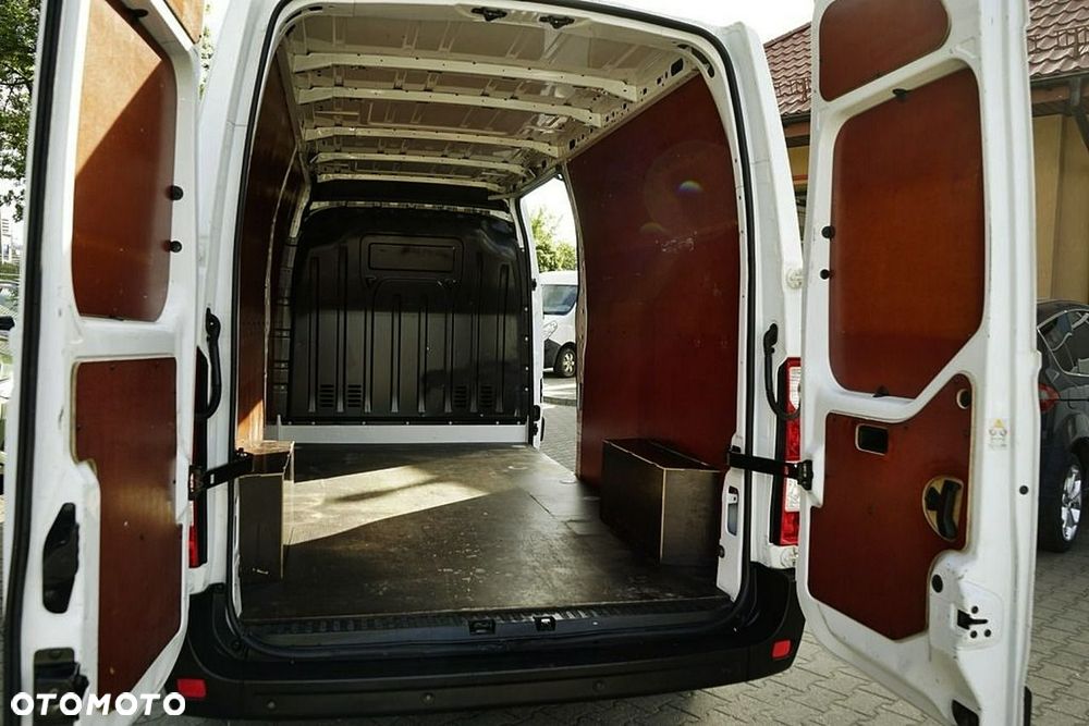 Renault Master - 29
