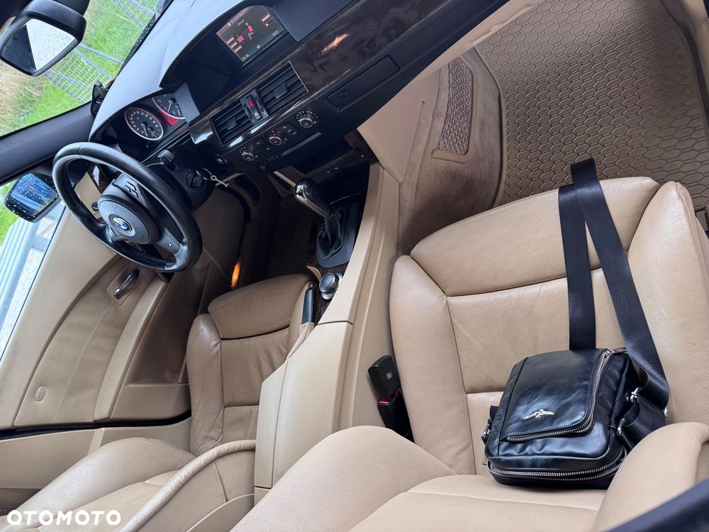 BMW Seria 5 530xi - 20