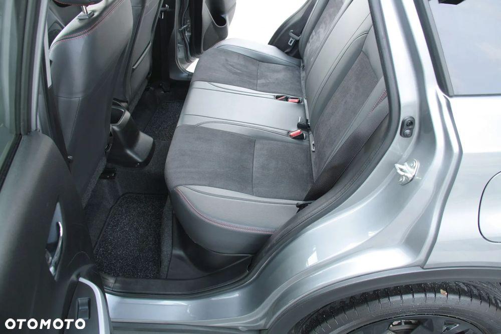 Suzuki Vitara 1.4 Boosterjet Automatik S - 17