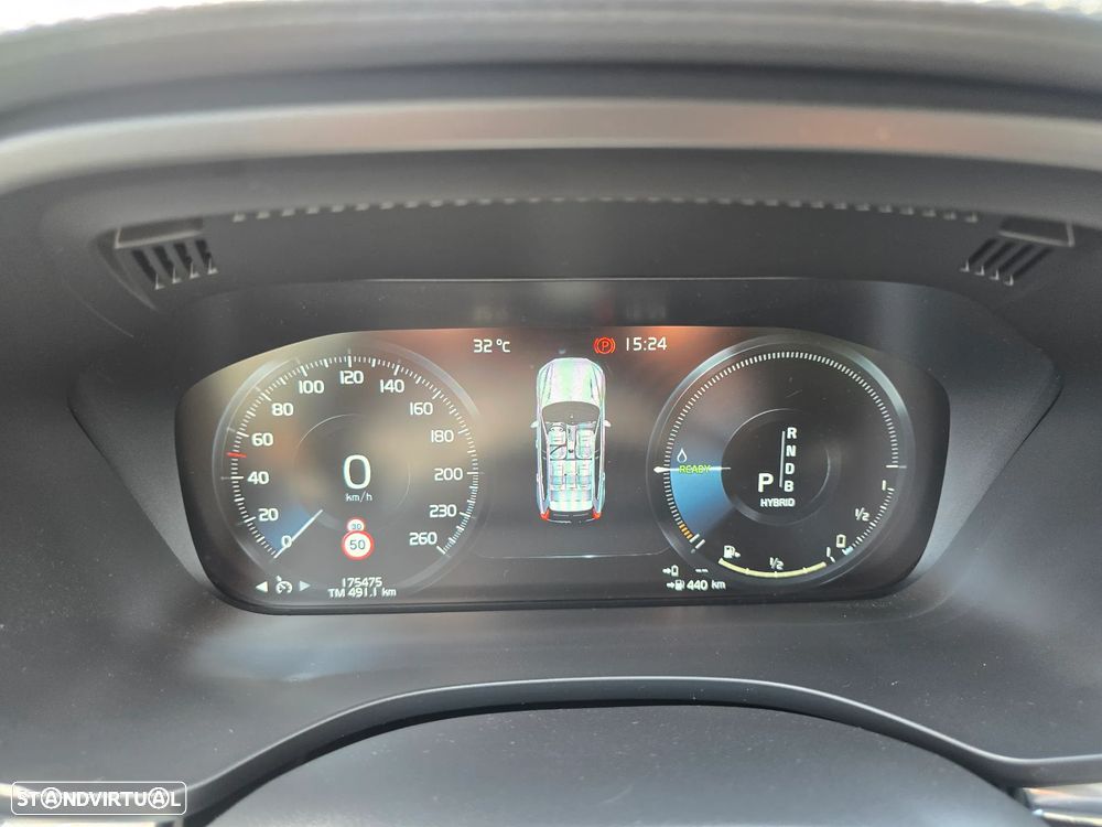 Volvo XC 60 2.0 T8 PHEV Inscription Expression AWD - 23