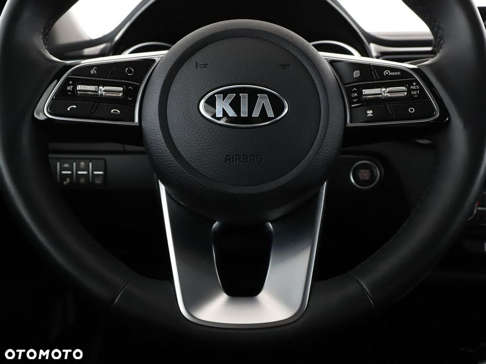 Kia XCeed 1.6 CRDi (48V Mild-Hybrid) DCT7 SPIRIT - 22