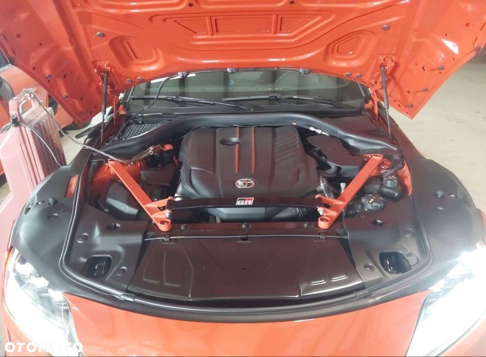 Toyota Supra - 12