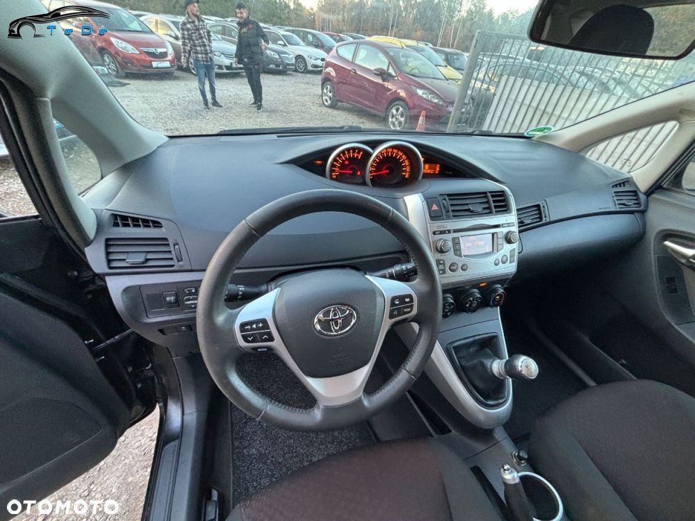 Toyota Verso 1.8 Sol plus EU5 - 25