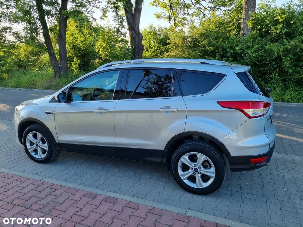 Ford Kuga 2.0 TDCi 4x2 Trend - 22