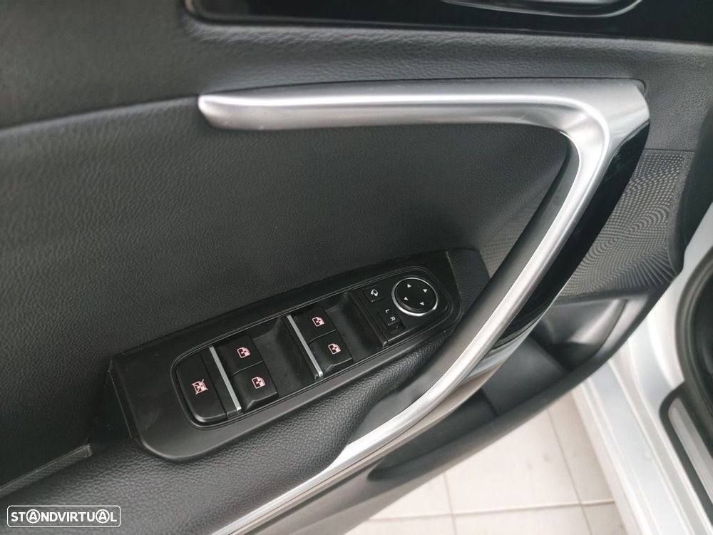 Kia Ceed SW 1.6 GDi PHEV Tech 6DCT - 18