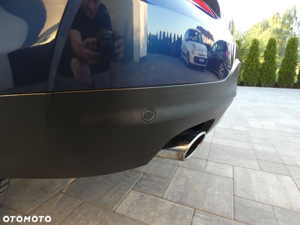 BMW X4 - 16