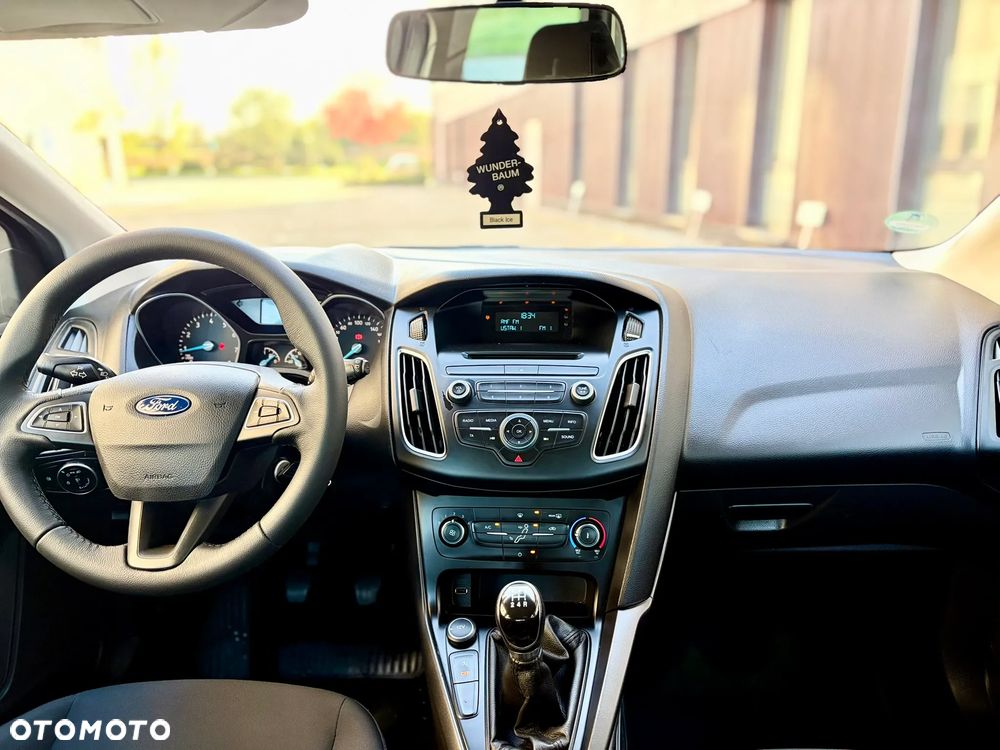 Ford Focus 1.0 EcoBoost Edition - 10
