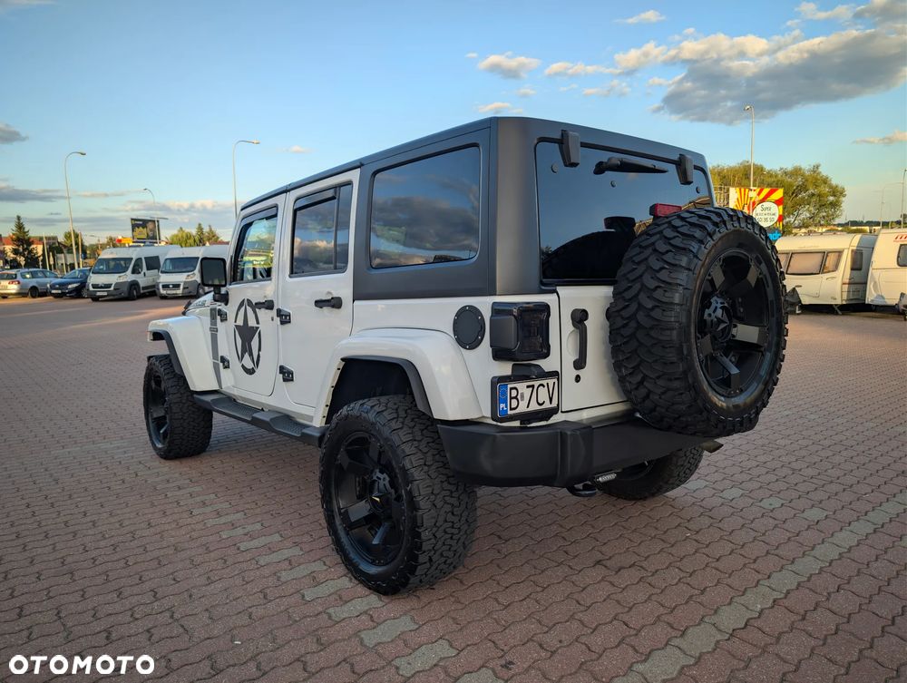 Jeep Wrangler 3.6 Unlim Sahara - 5