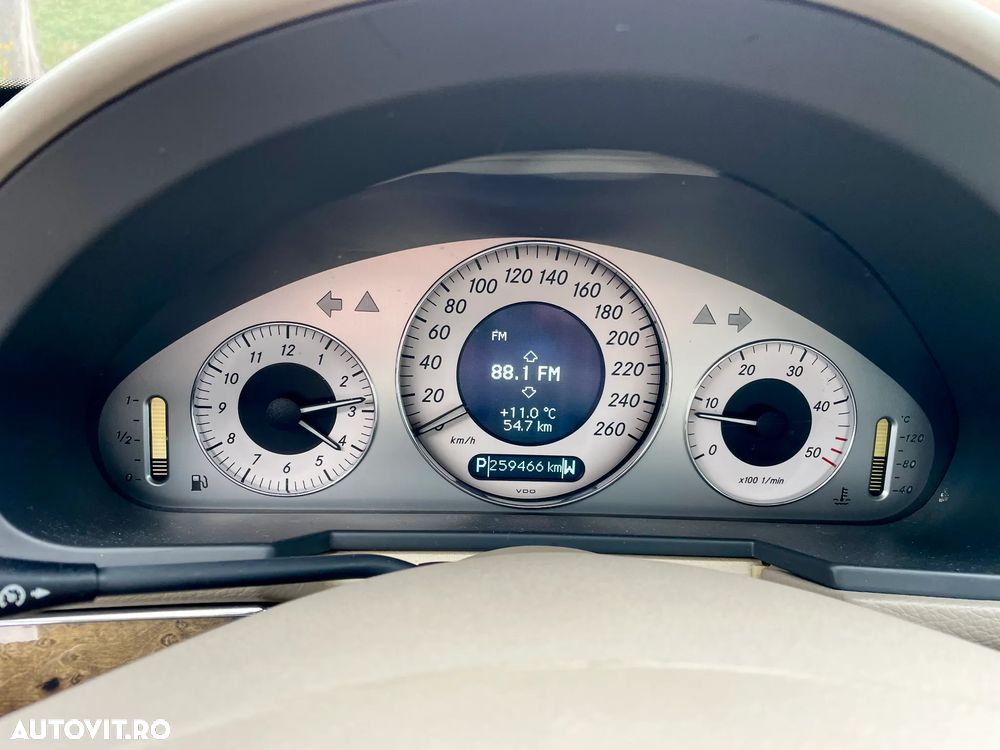 Mercedes-Benz E 220 CDI Automatik Avantgarde - 8