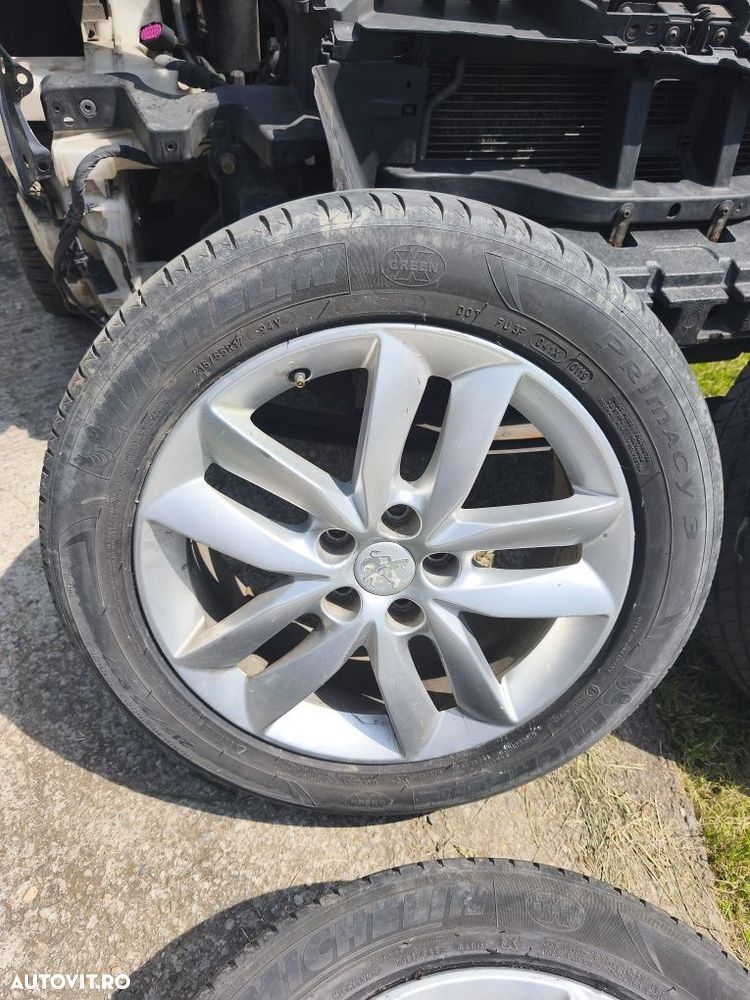 Jante Aliaj R17 Peugeot 508 cu anvelope de vară 215 55 R17 Cod OEM 9671401380 - 9