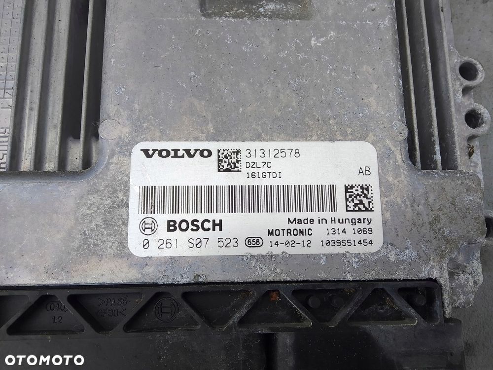 komputer silnika volvo v40 ii 1.6 t 0261s07523 - 2