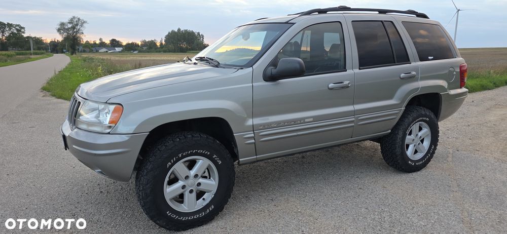 Jeep Grand Cherokee - 1
