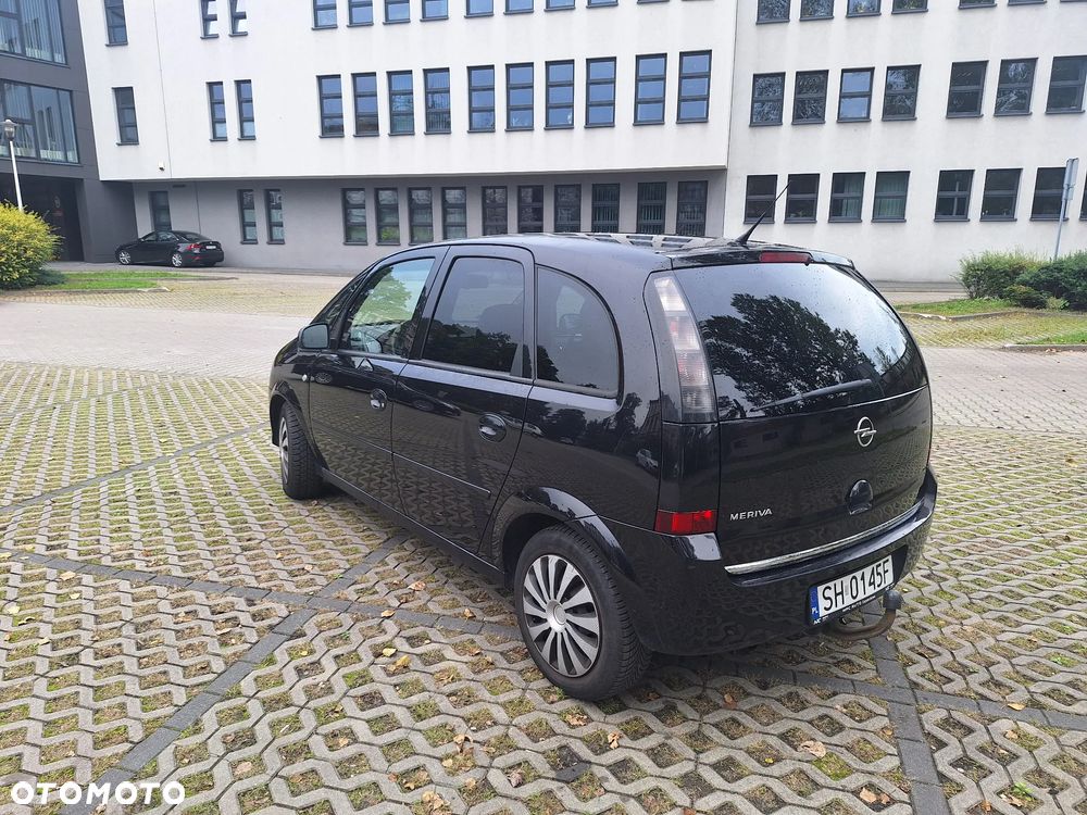 Opel Meriva 1.6 16V Easytronic Cosmo - 4