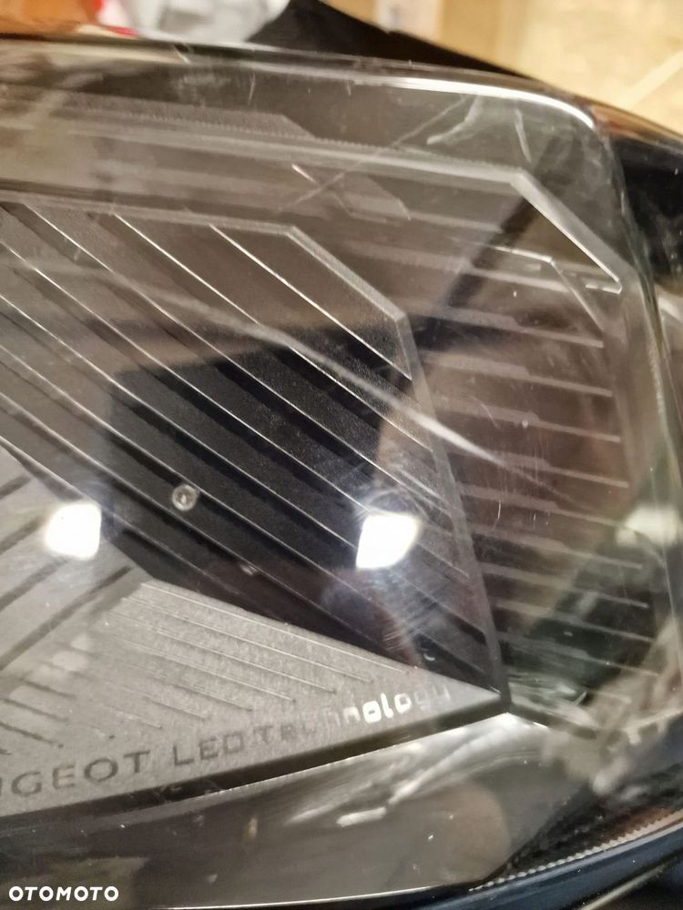 lampa tylna lewa peugeot 3008 ii lift 9836231280 - 4