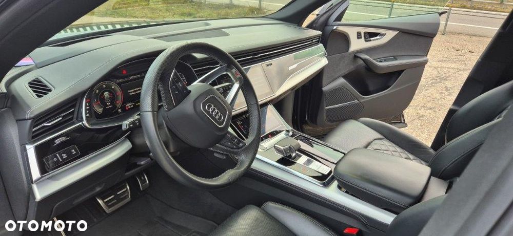 Audi Q8 - 4