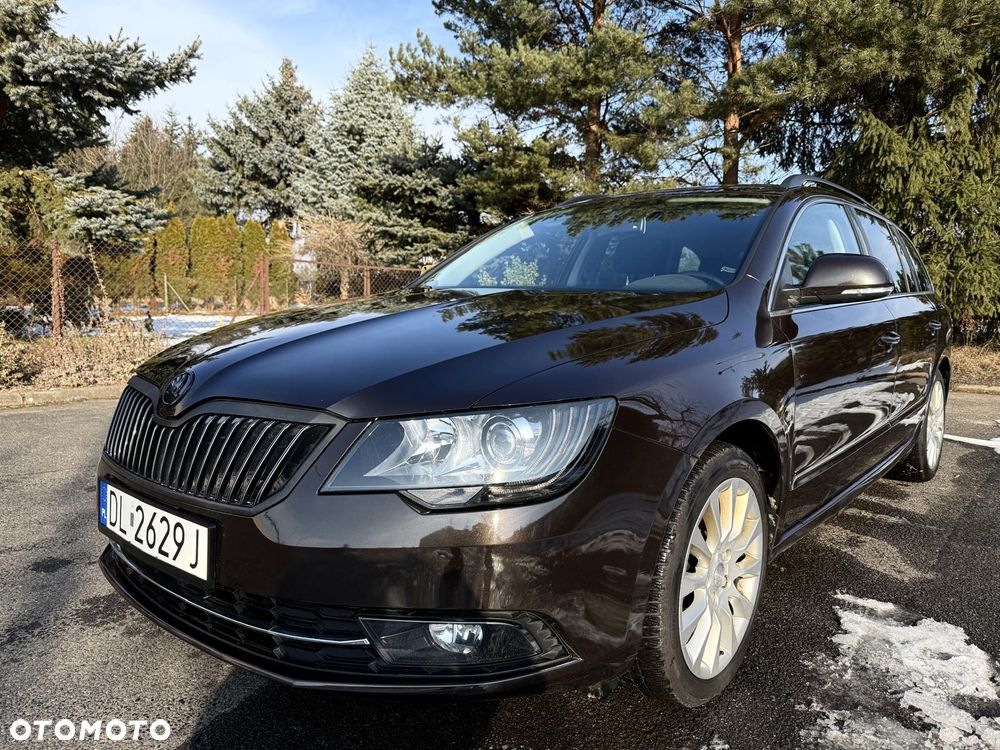 Skoda Superb 2.0 TDI Business DSG - 2