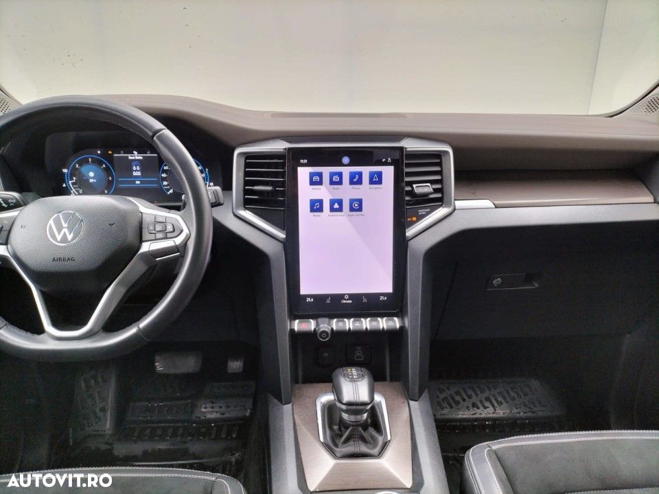 Volkswagen Amarok - 10