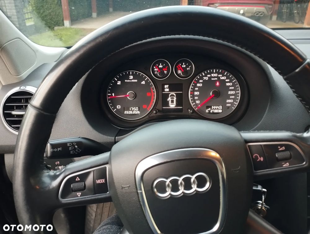 Audi A3 Sportback 2.0 TDI DPF S line Sportpaket - 10