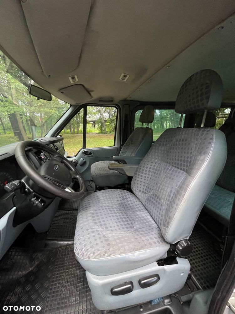 Ford Transit - 6