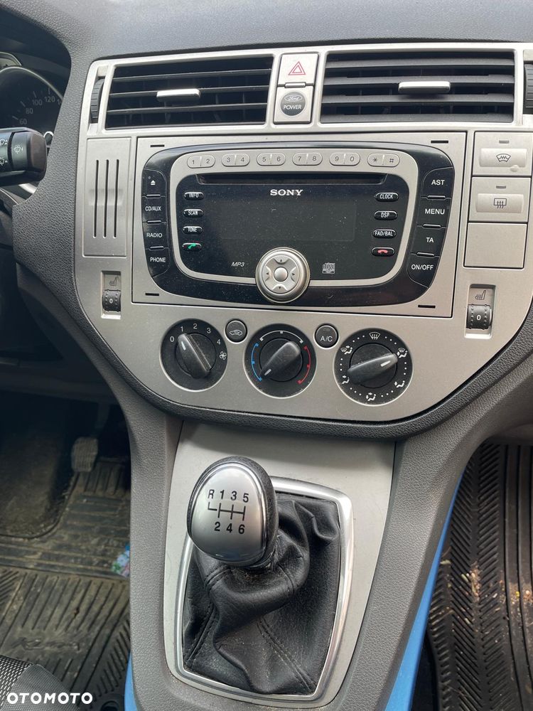 Ford Kuga 2.0 TDCi 4x4 Titanium - 9