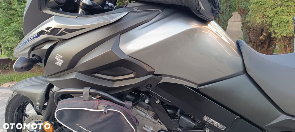 Suzuki V-STROM - 6