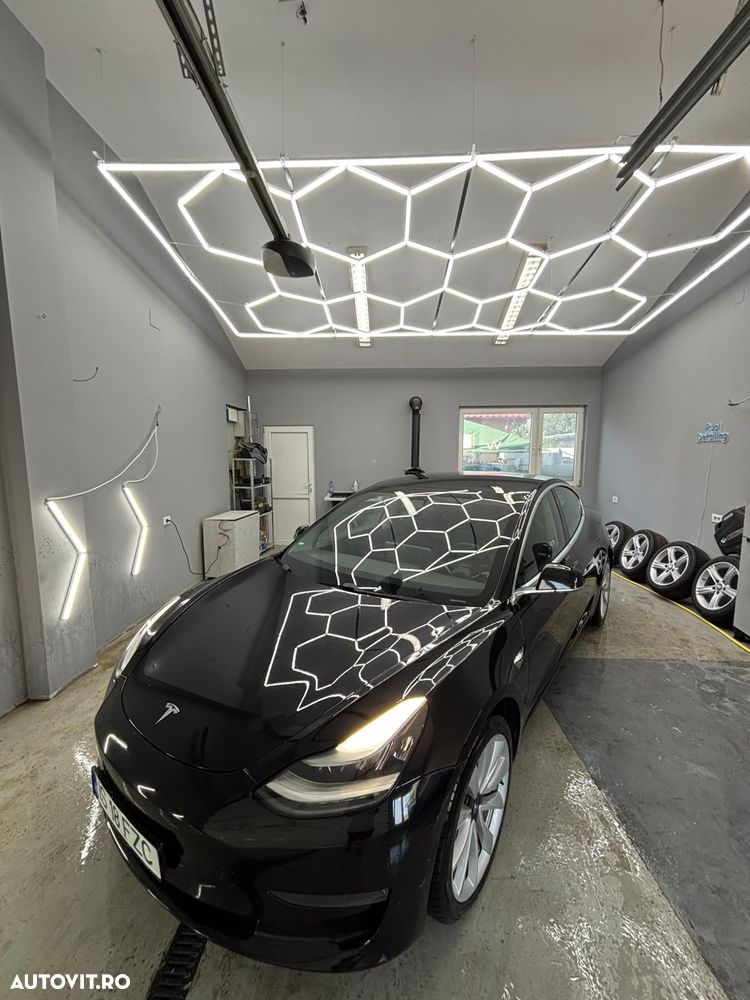 Tesla Model 3 Langstreckenbatterie Allradantrieb Dual Motor - 3