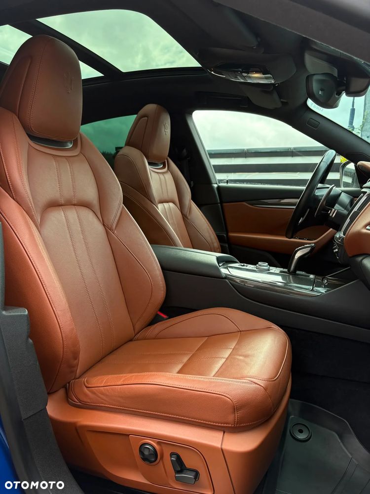 Maserati Levante - 19