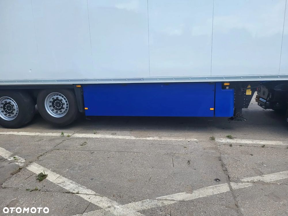 Schmitz Cargobull SKO24/LFP45Cool - 26