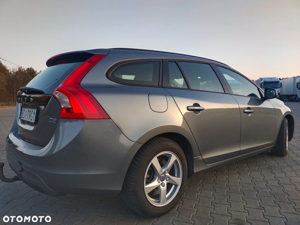 Volvo V60 D2 - 4