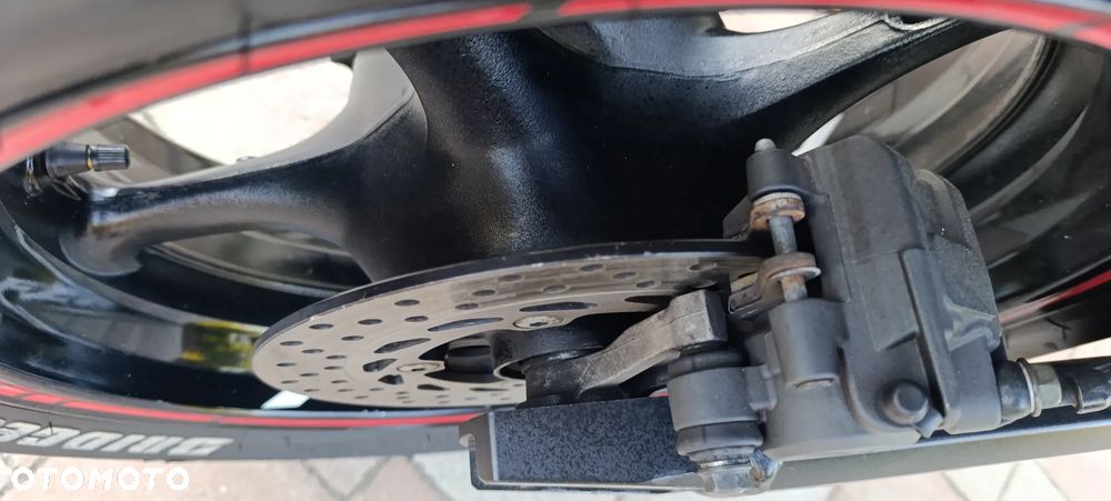 Yamaha FZ6 - 22