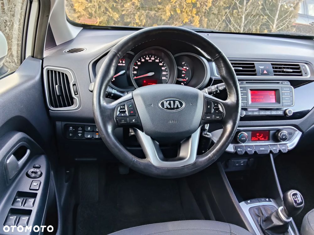 Kia Rio 1.4 ISG Dream Team Edition - 6