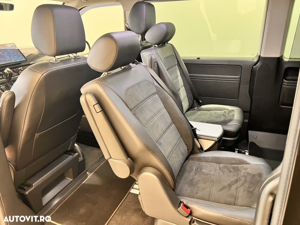 Volkswagen Multivan - 8