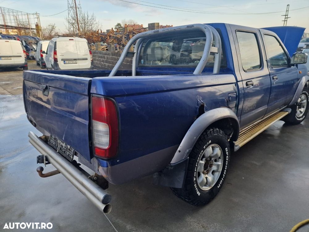 Dezmembram Nissan Navara D22 1998 2.5tdi 4x4 - 4