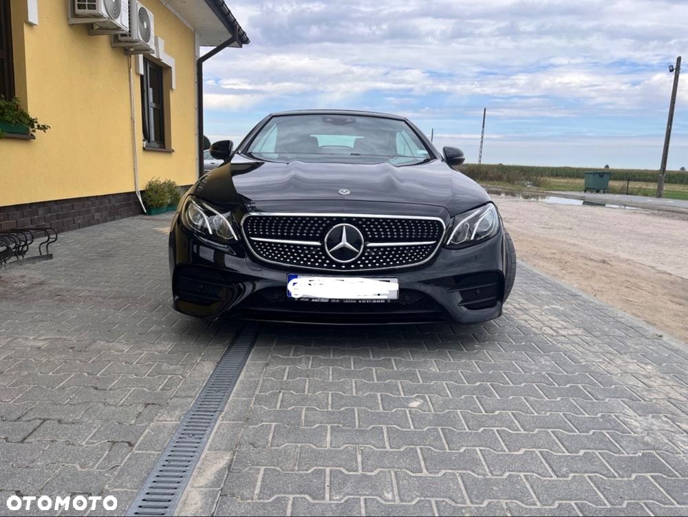 Mercedes-Benz Klasa E - 9