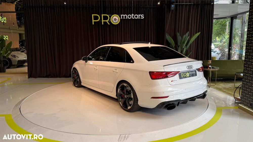 Audi RS3 - 6
