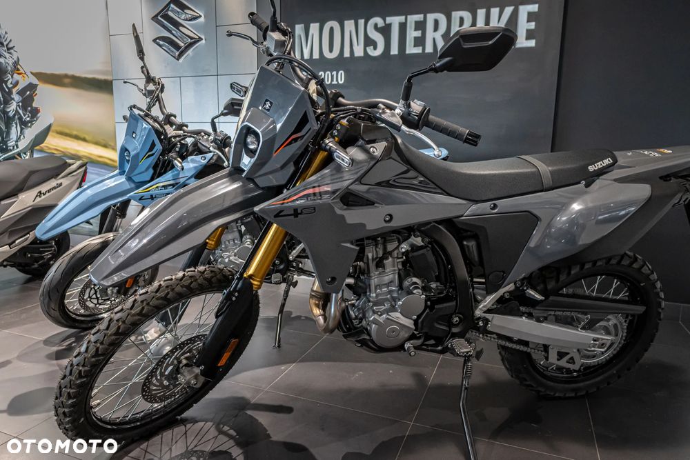 Suzuki DR-Z - 4