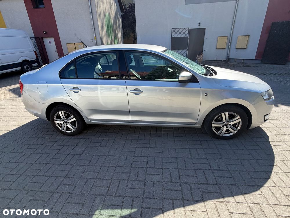 Skoda RAPID 1.2 TSI Ambition - 5