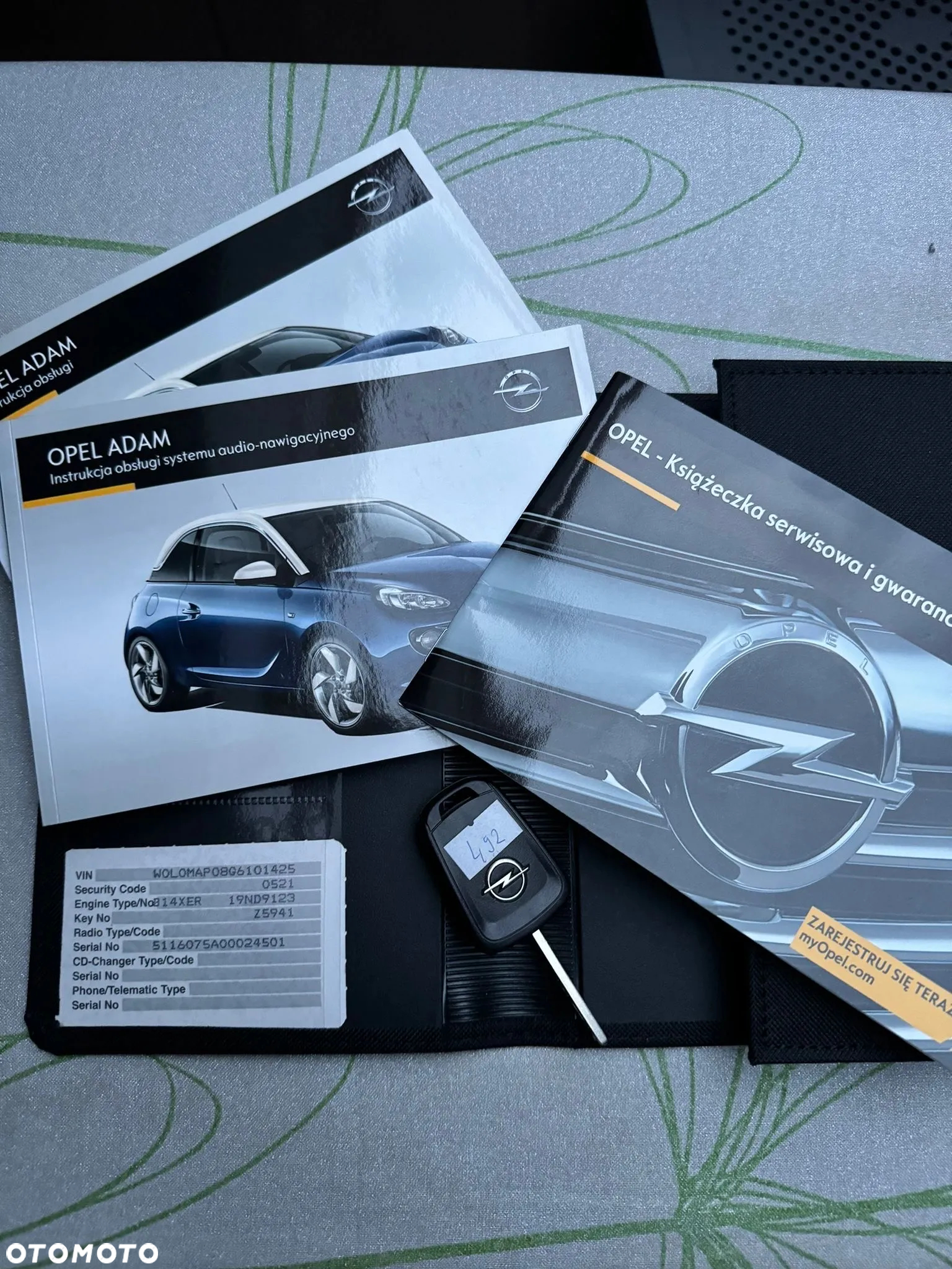 Opel Adam 1.4 Glam - 11