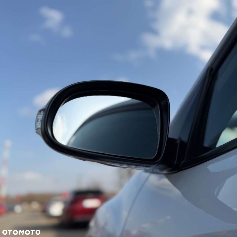 Hyundai Kona - 15