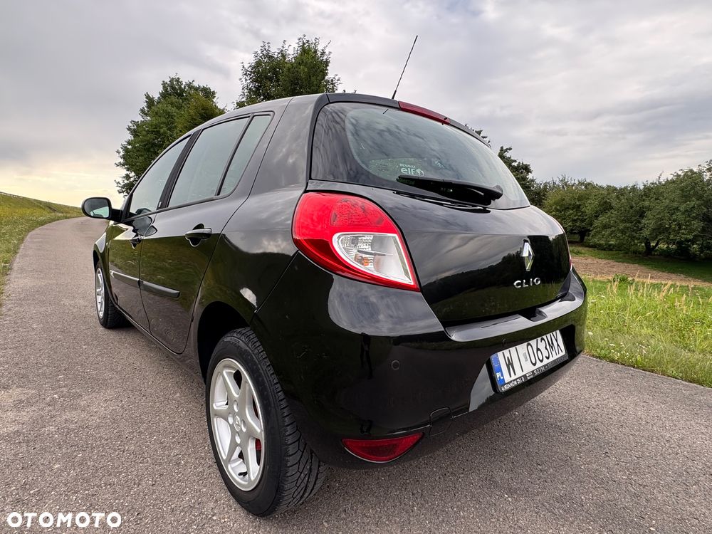 Renault Clio 1.2 TCE Authentique - 15