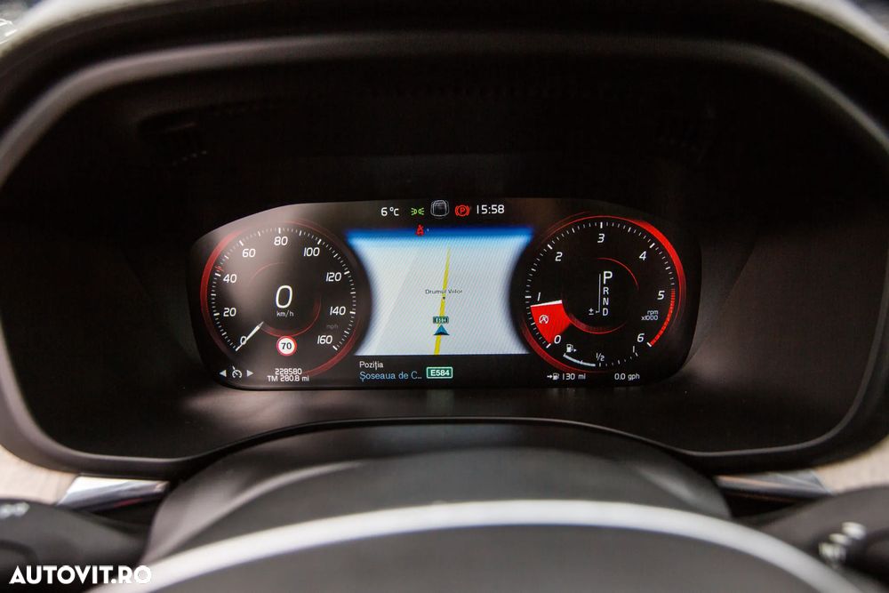 Volvo XC 60 D4 Geartronic Momentum - 39