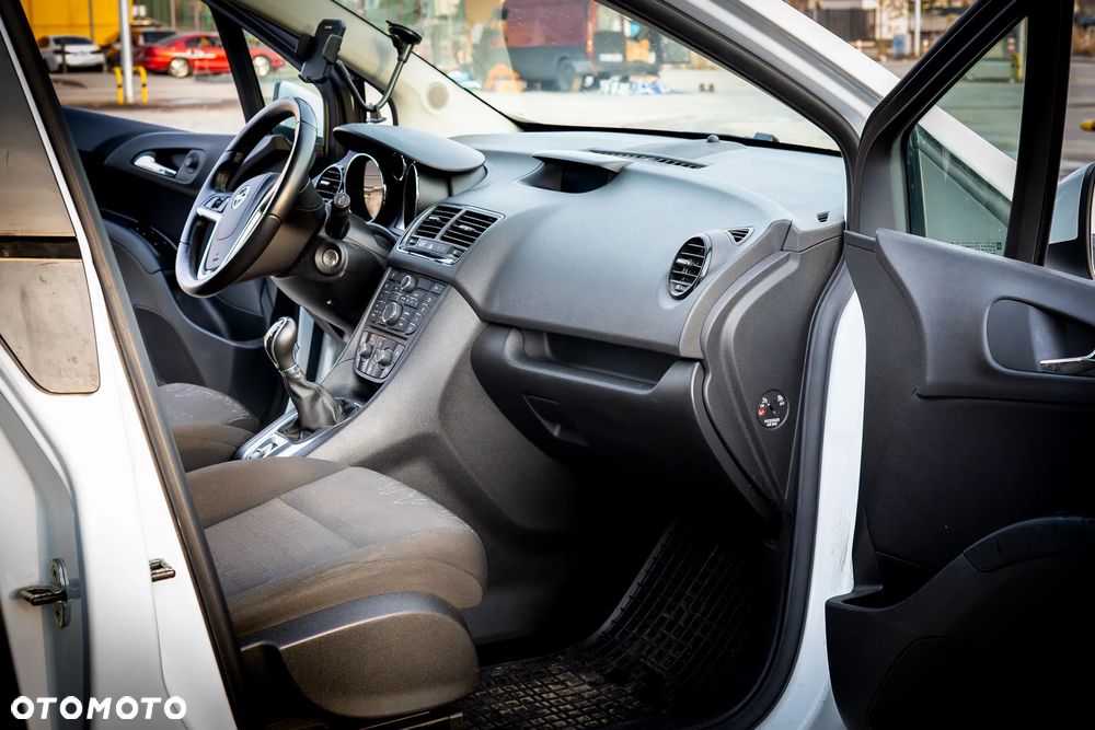 Opel Meriva 1.4 T Essentia - 20