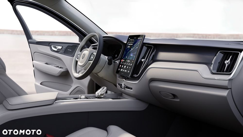 Volvo XC 60 B5 B AWD Plus Dark - 8