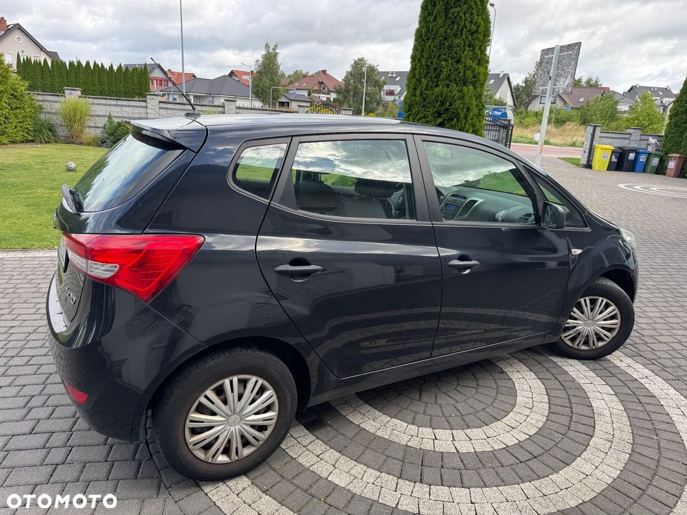 Hyundai ix20 1.4 Premium - 9