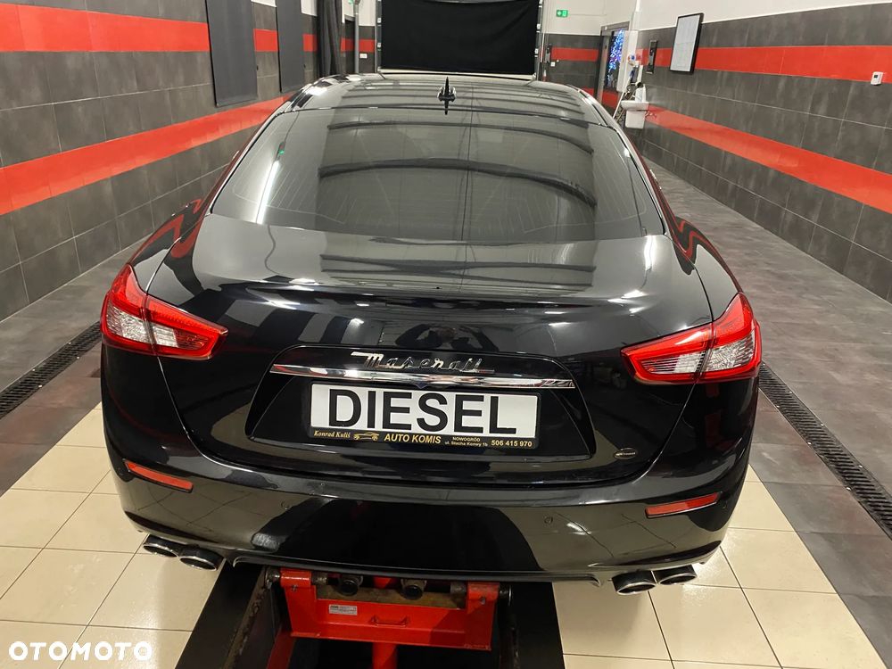 Maserati Ghibli Standard - 10