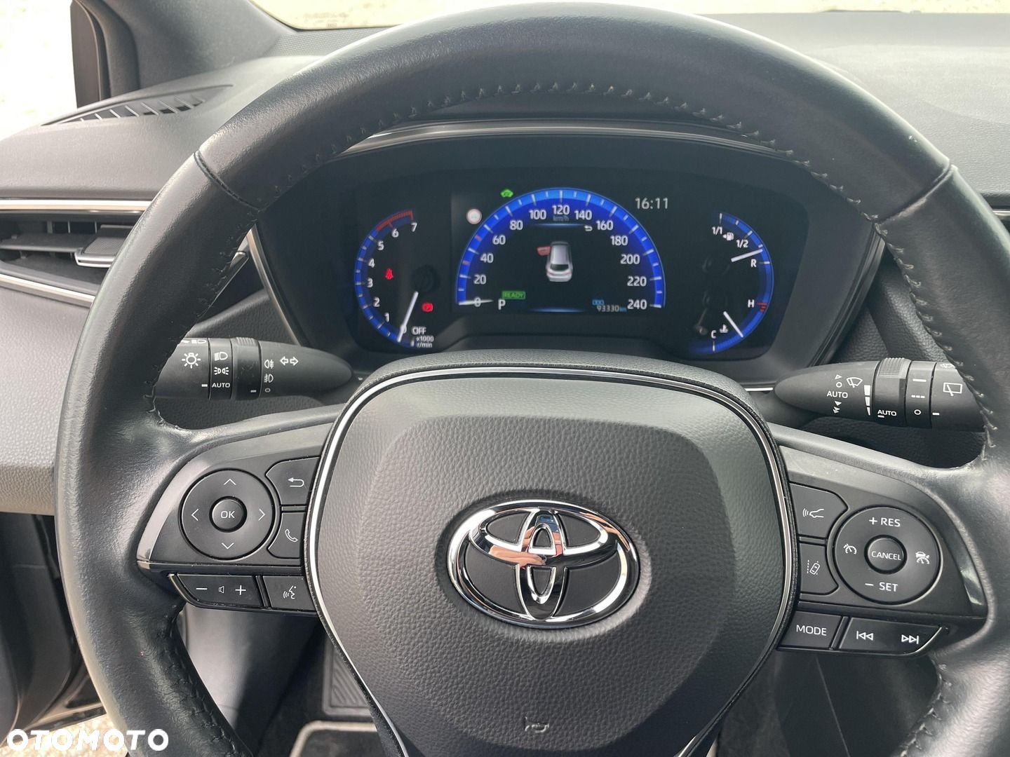 Toyota Corolla - 11