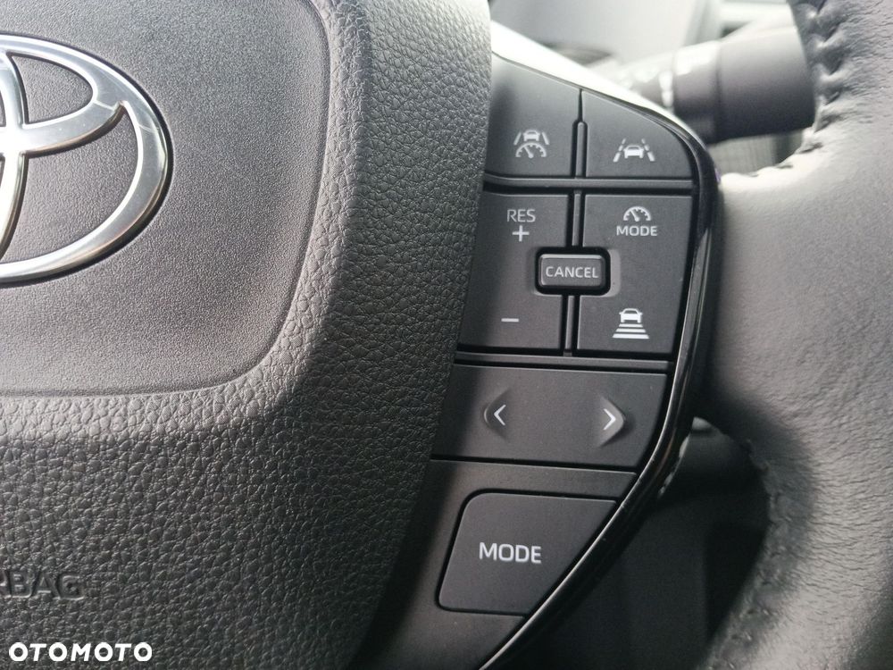 Toyota bZ4X 71.4kWh Executive - 16
