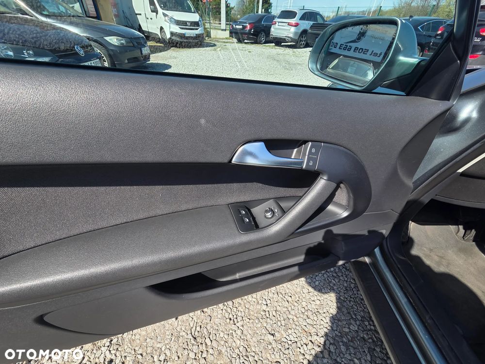 Audi A3 3-drzwiowe 2.0 TDI DPF Attraction S tronic - 9