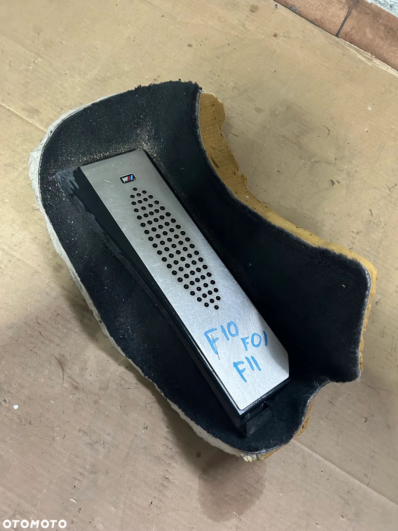 PODSTOPNICA OSŁONA LEWA PLASTIK BMW F06 F07 F10 F11 F01 F12 F13 M PAKIET - 1