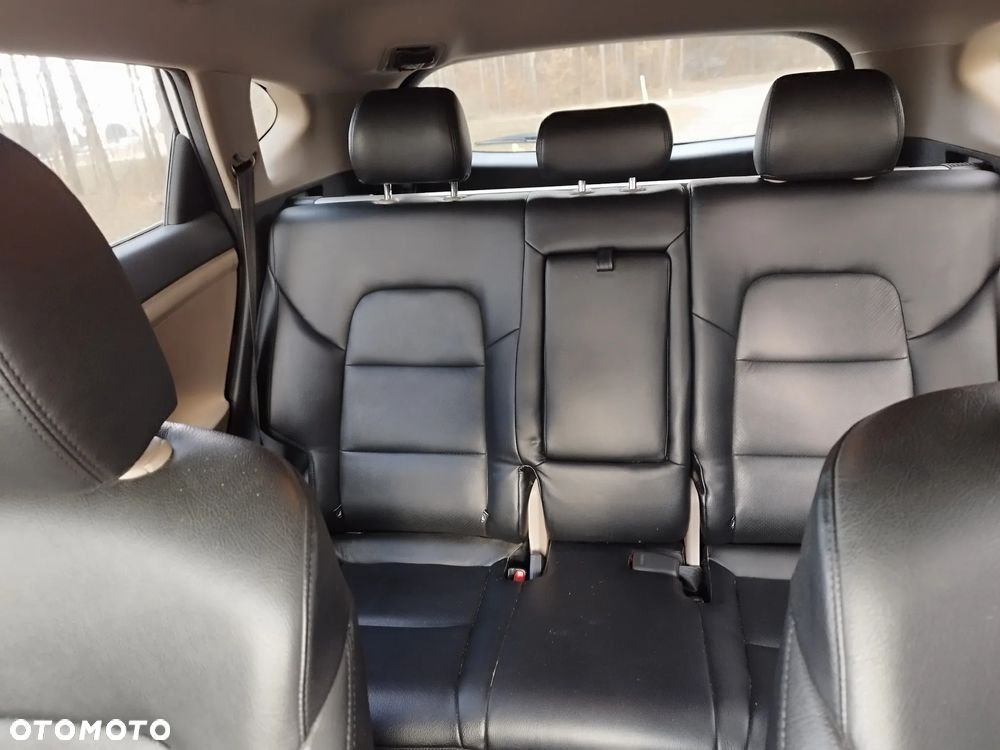 Hyundai Tucson - 13